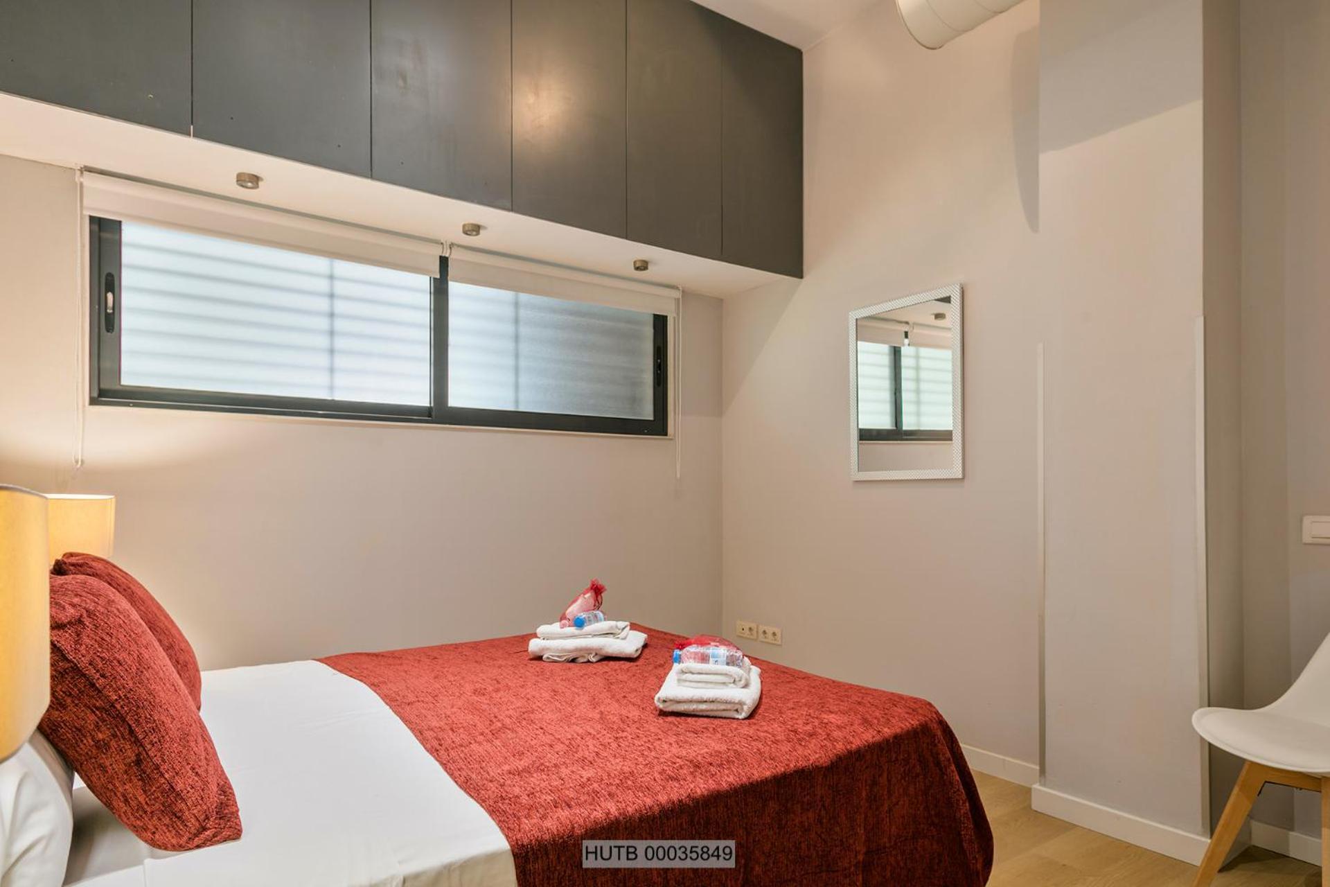 Alcam Les Corts Apartamento *