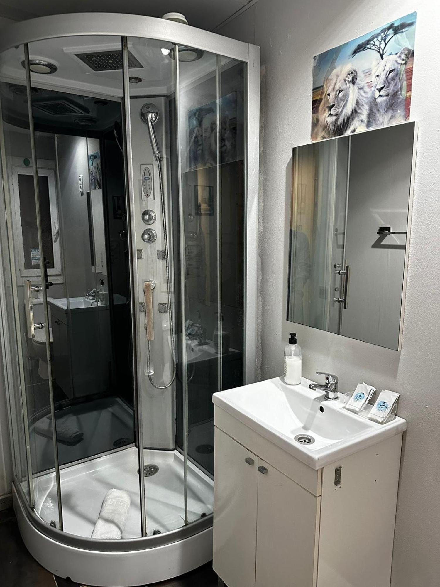 Bcn Condal Guest house 2*