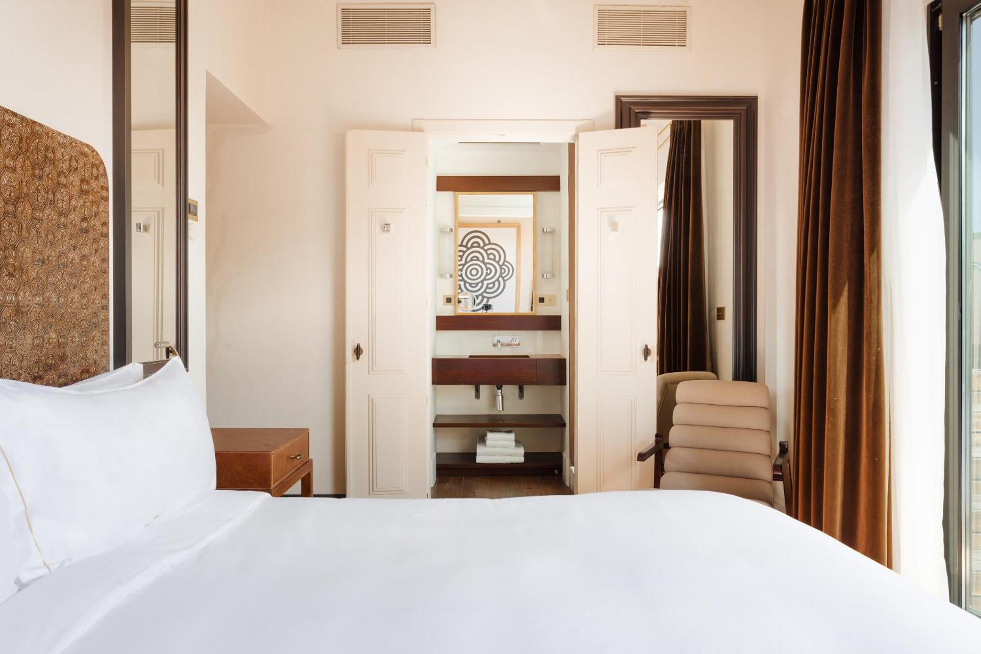 Hotel Do Placa Reial Powered By Sonder Barcelona