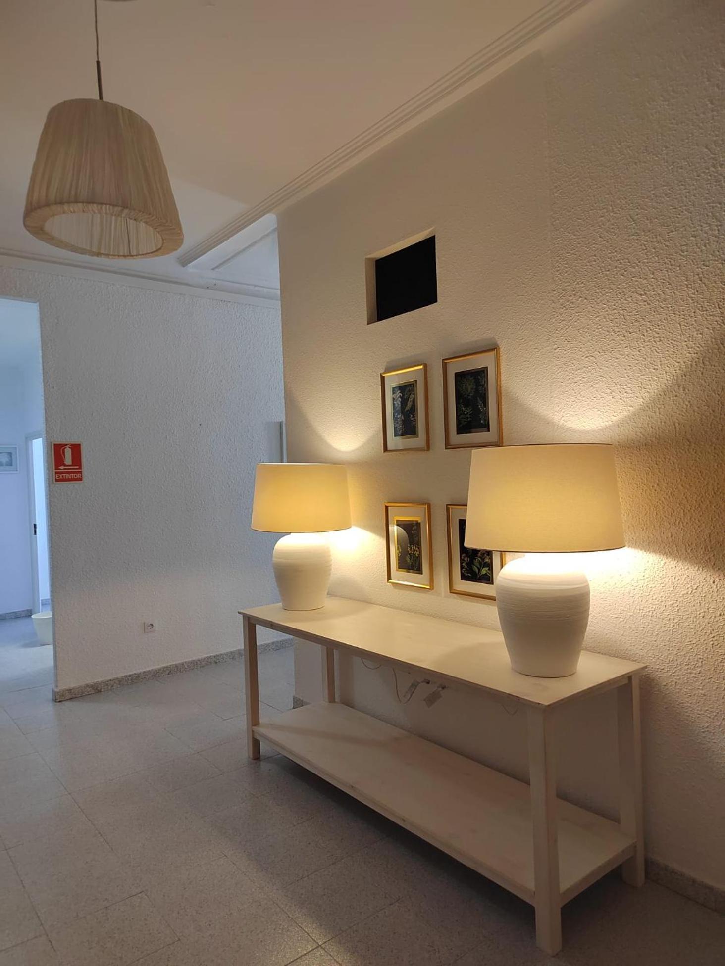 Dragonflybcn Guest house