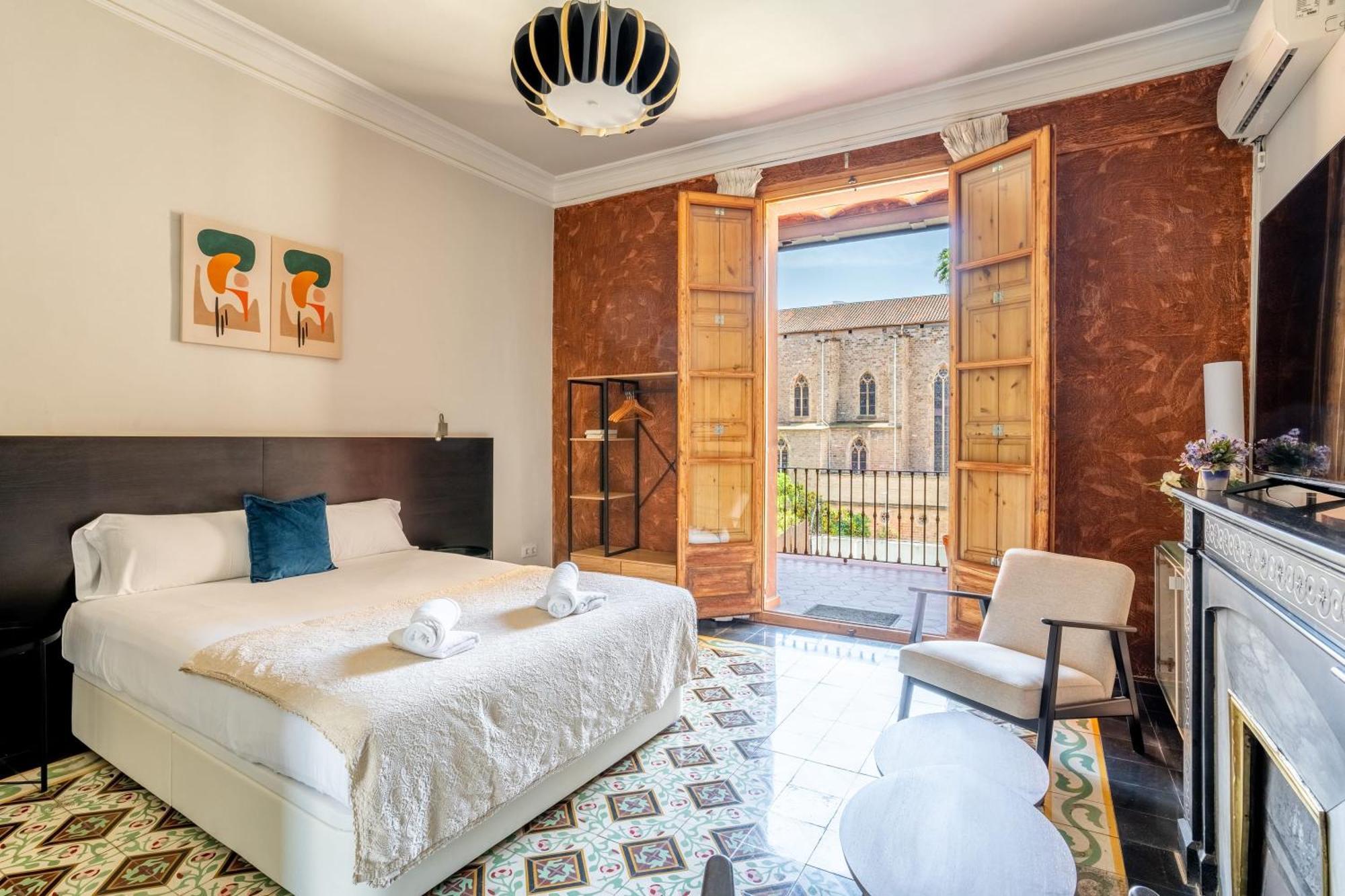 Apartment Paseo De Gracia Catalan 4bd With Private Terrace Barcelona