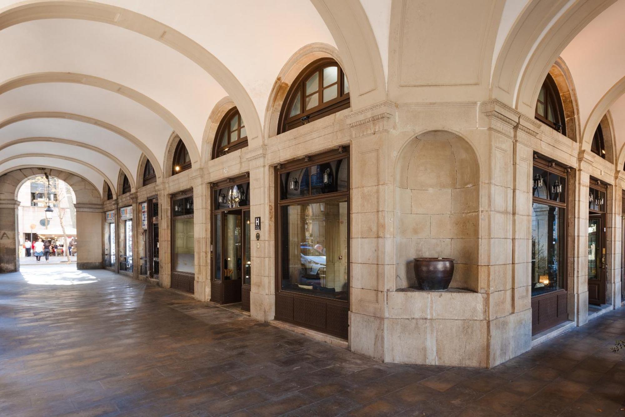 Do Placa Reial Powered By Sonder