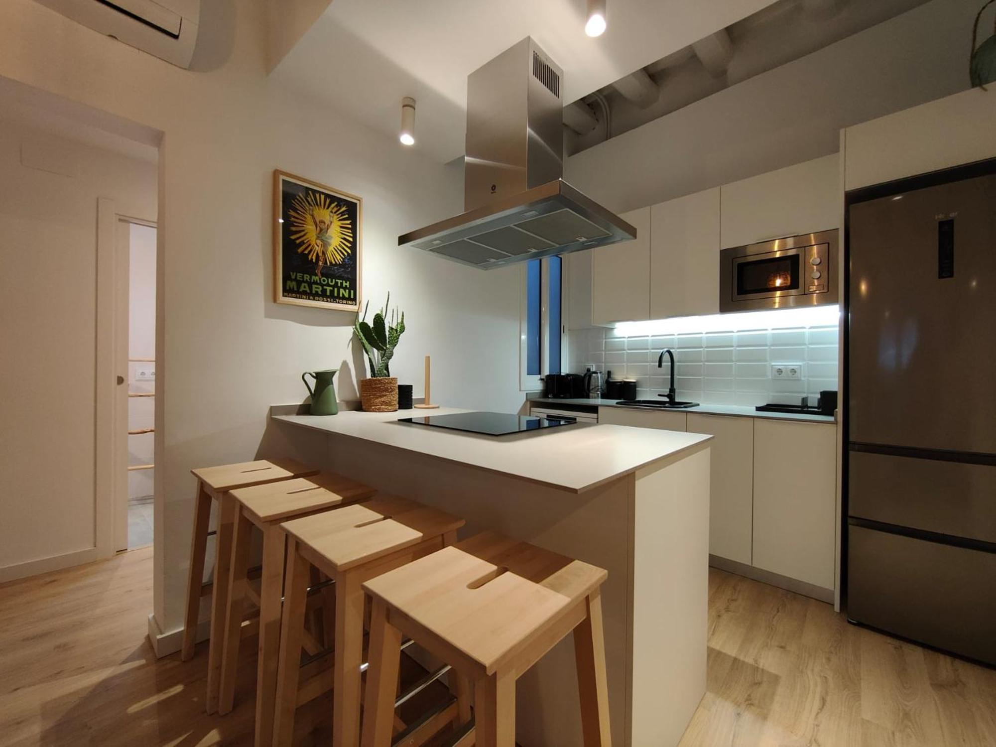 Apartamento 2br Central Location *