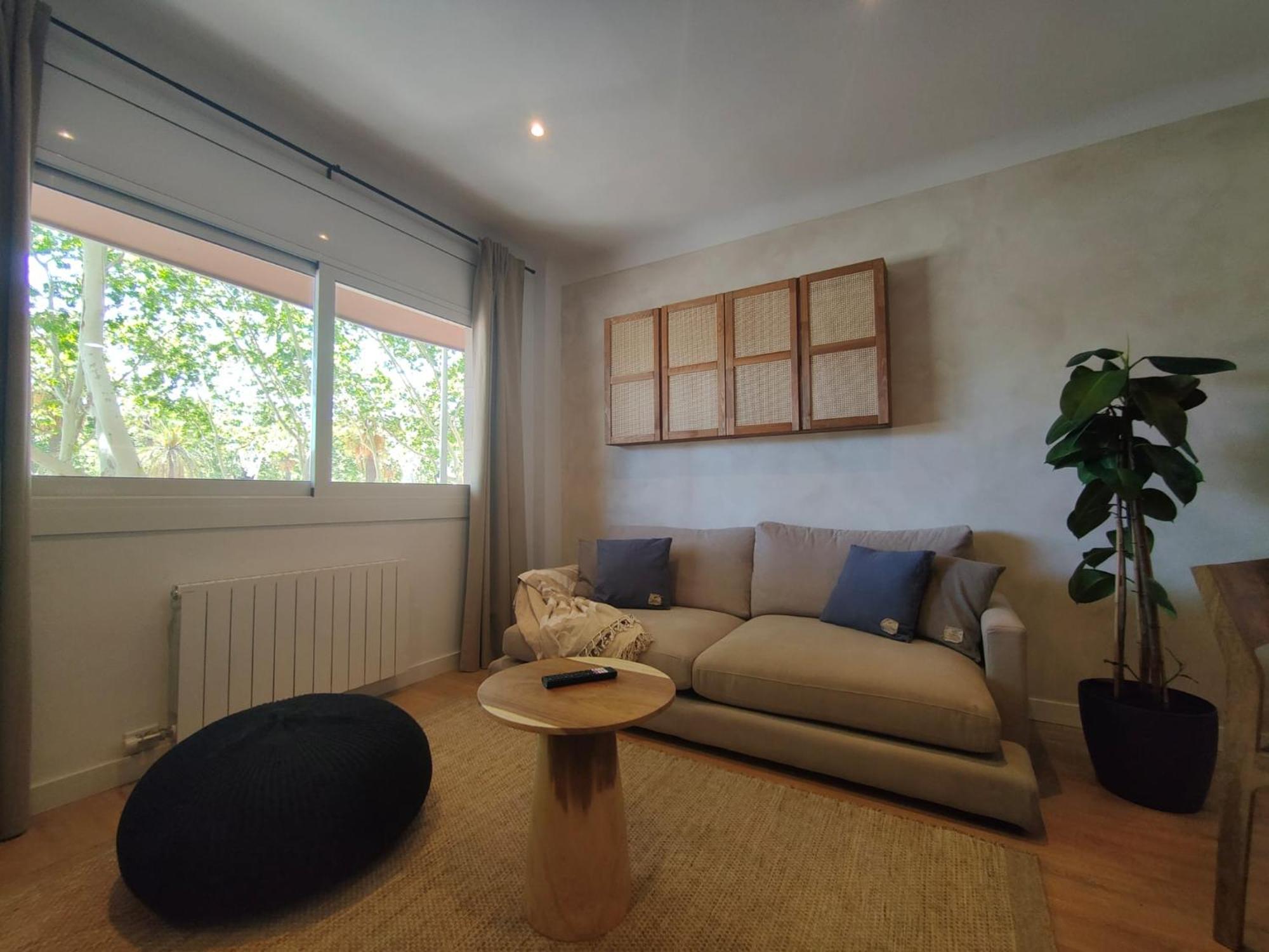 2br Central Location * Barcelona
