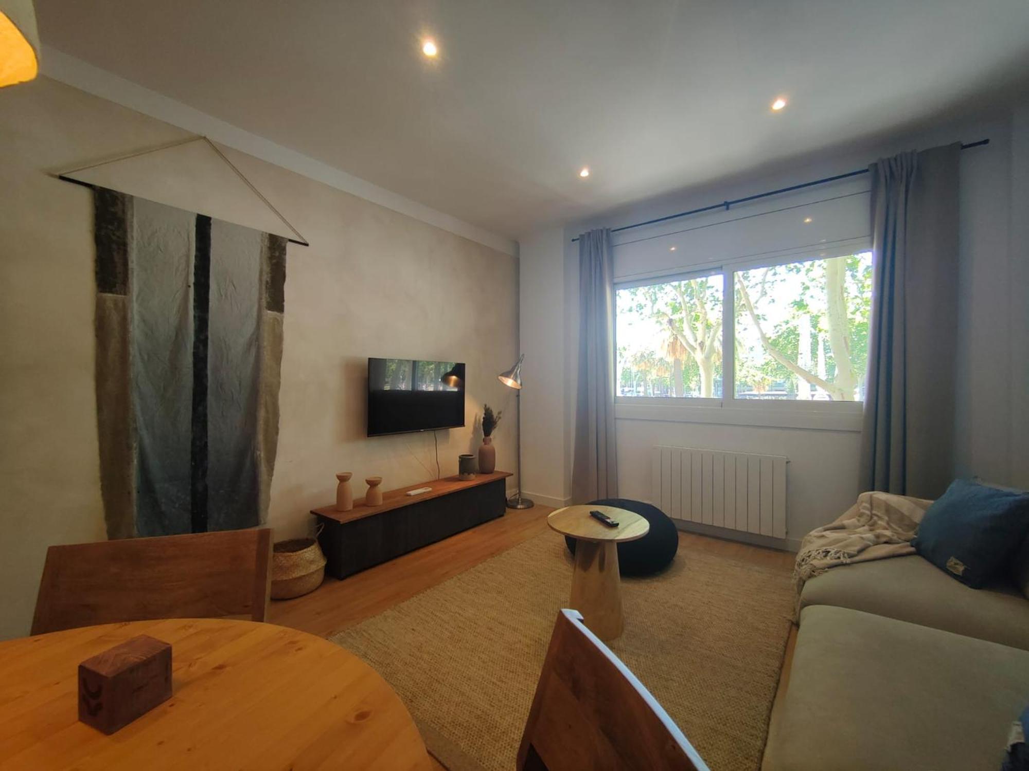 Apartamento 2br Central Location *