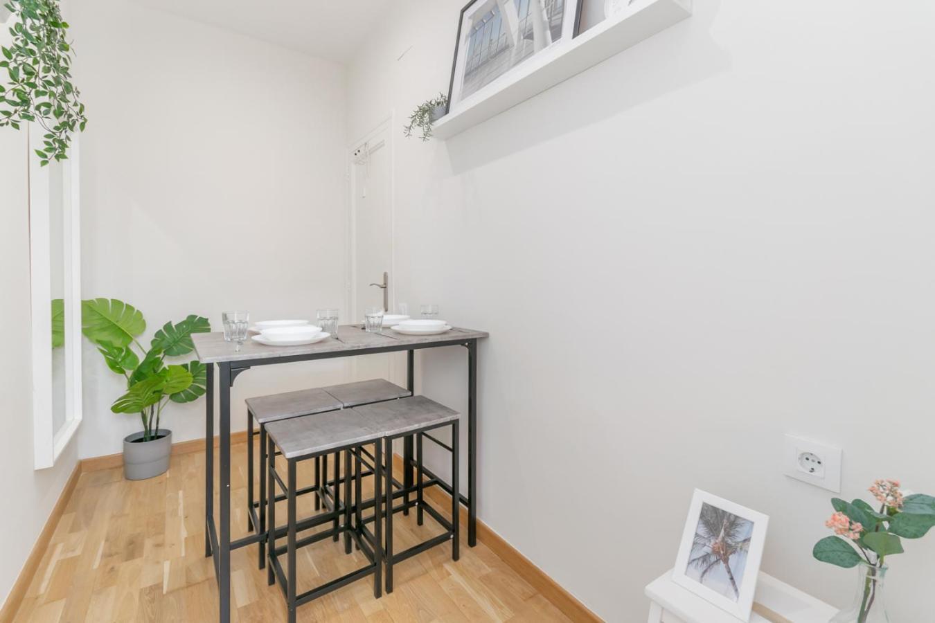 Calabria 234 Guest house Barcelona