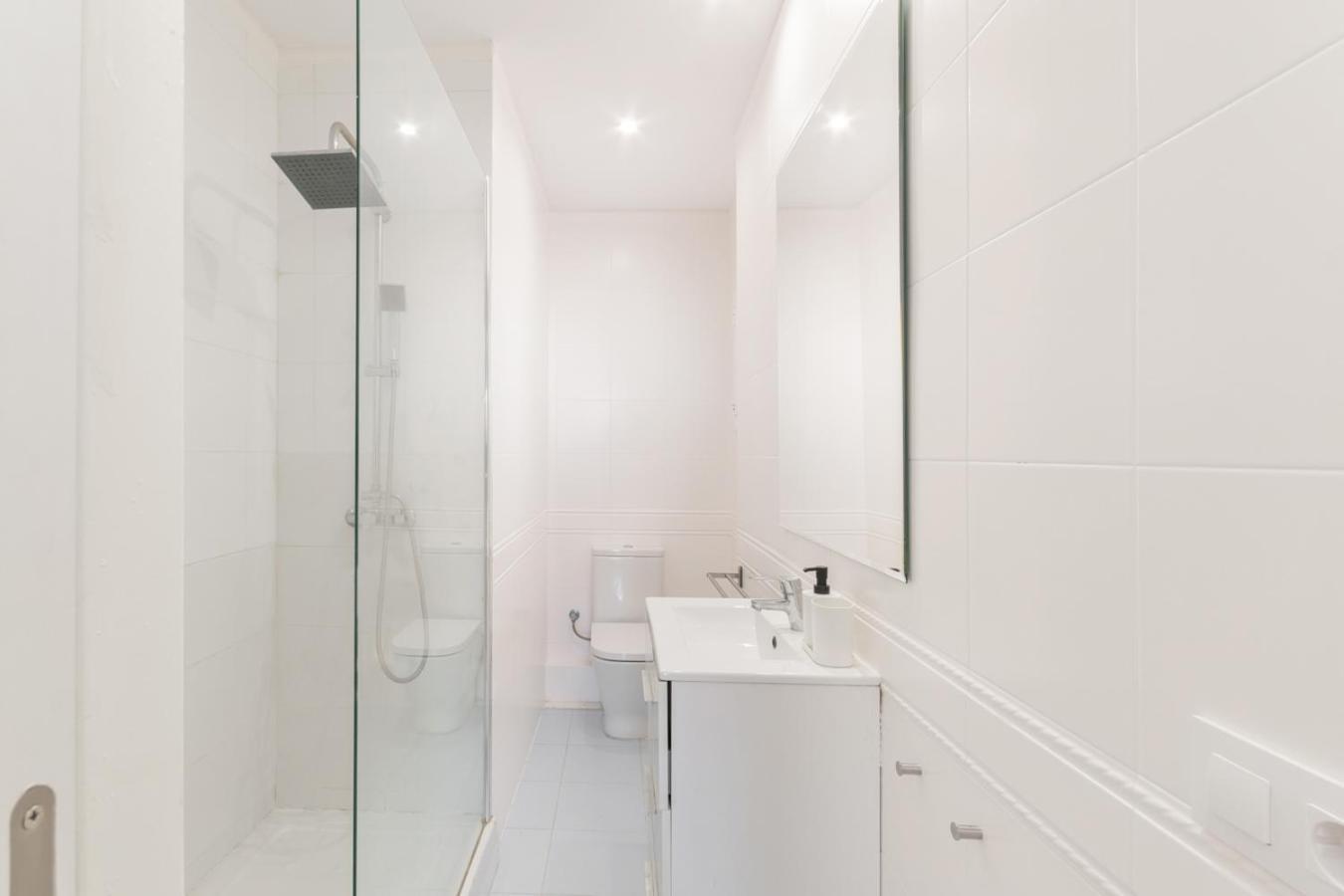 Calabria 234 Guest house Barcelona
