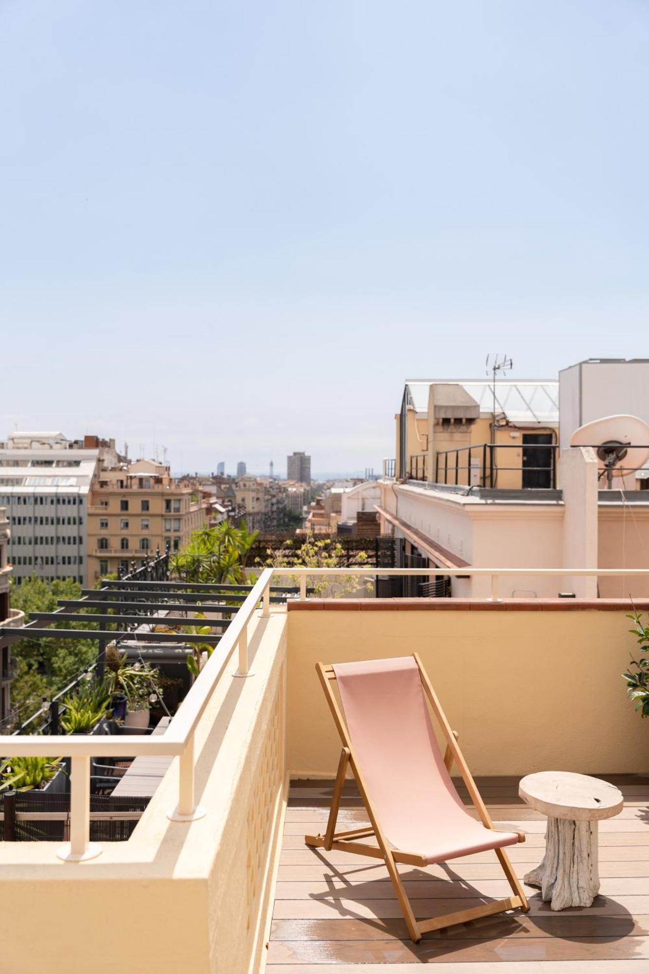 Apartamento C211 *