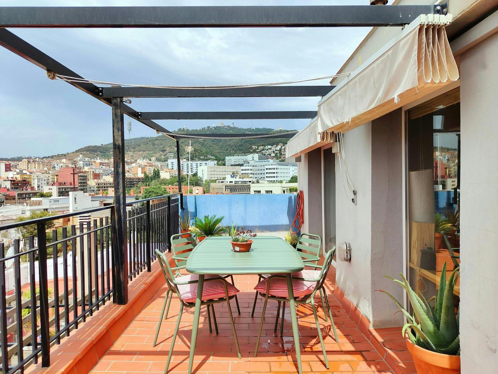 Amazing Views & Terrace! Gracia - Parc Gueell * Barcelona