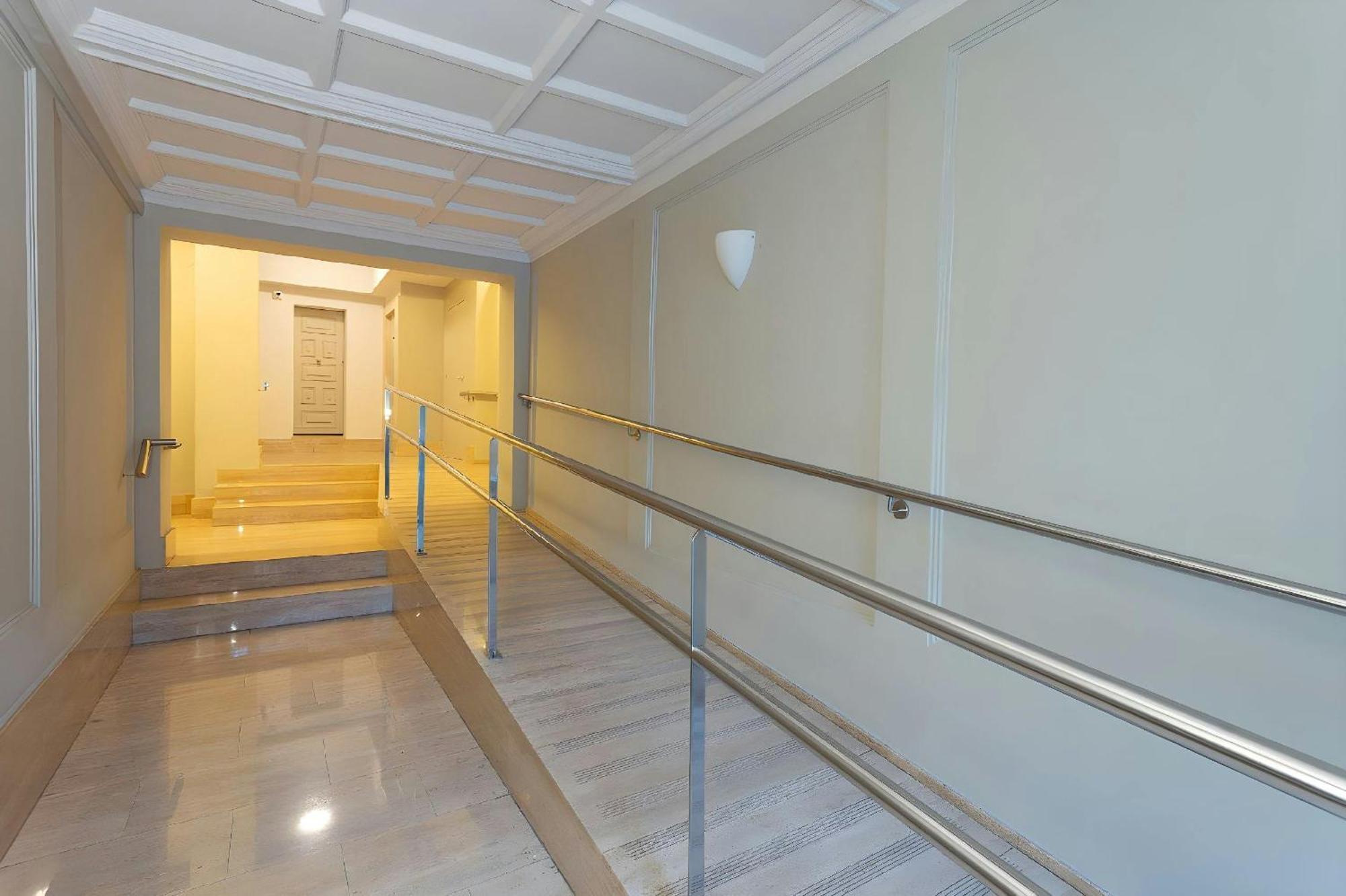 Filmoteca Sarria 1- Wifi Quiet Bright Comfi Apartment Barcelona