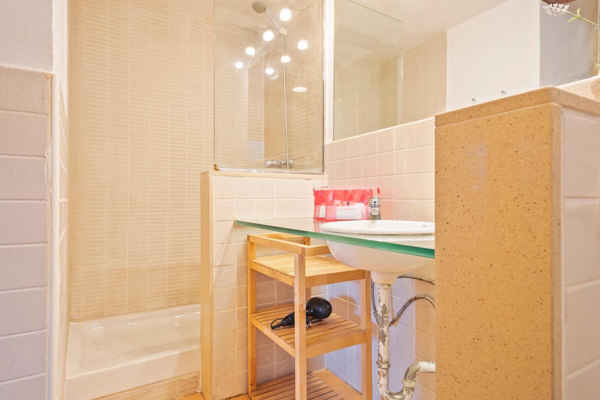 Apartamento Alcam Santa Monica Barcelona