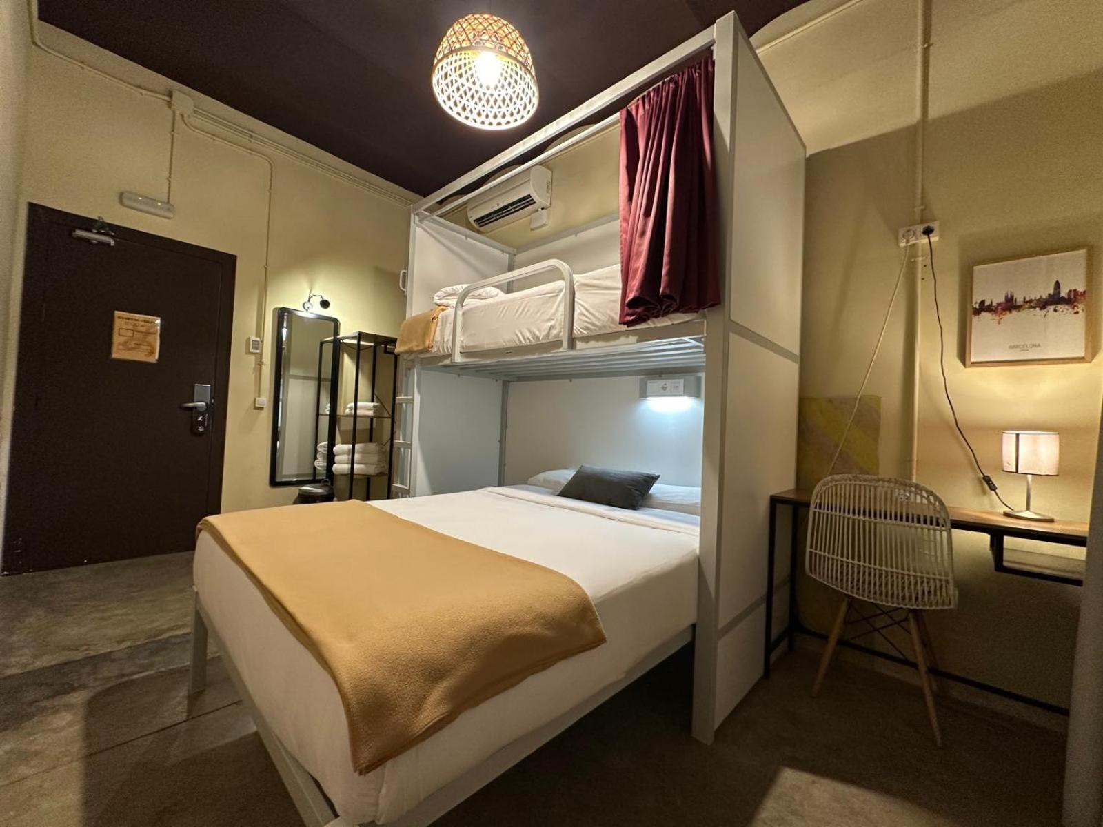 Hostal The Loft House Barcelona