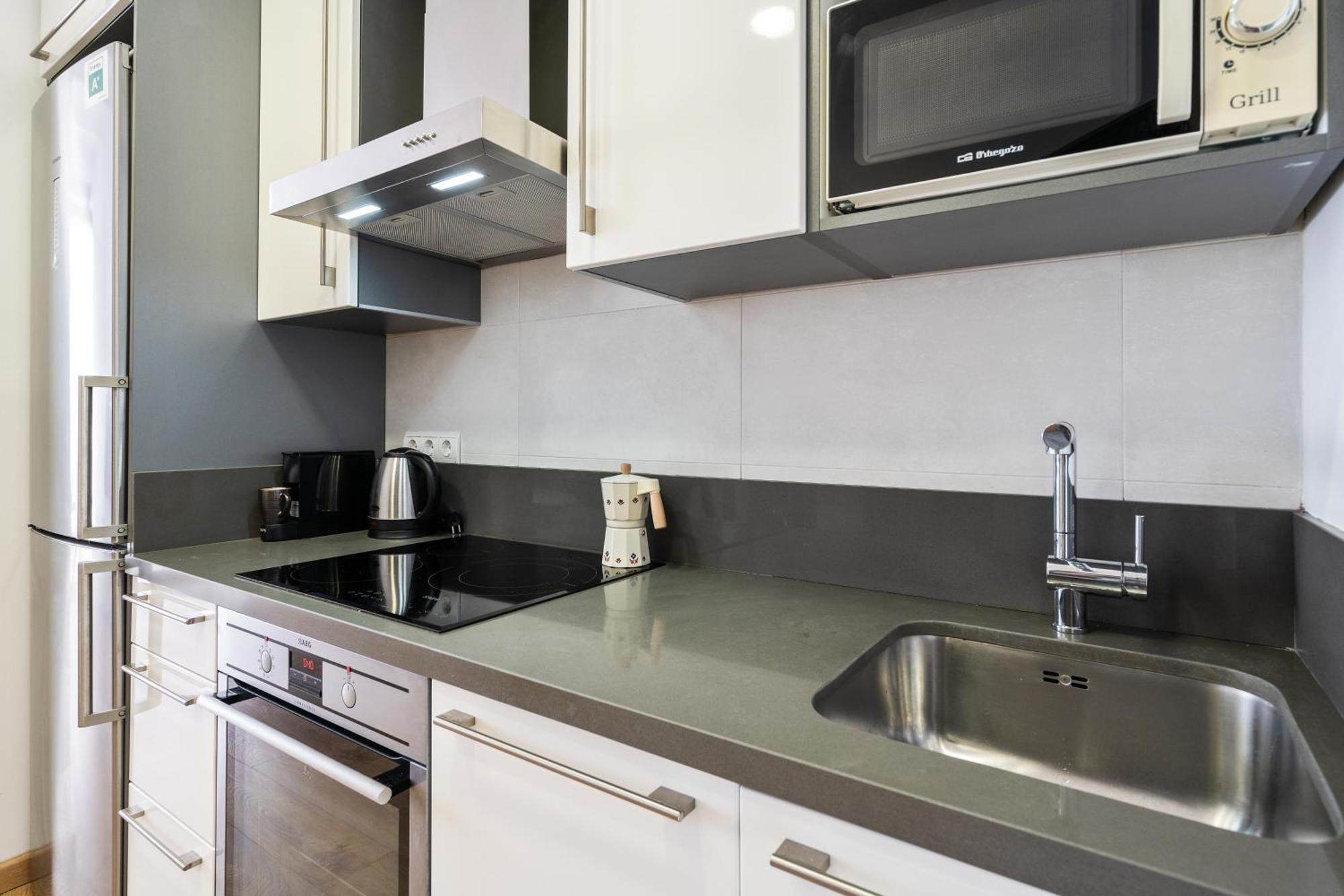 New Cozy 1 Bedroom, Next To Sants Estacio Apartamento