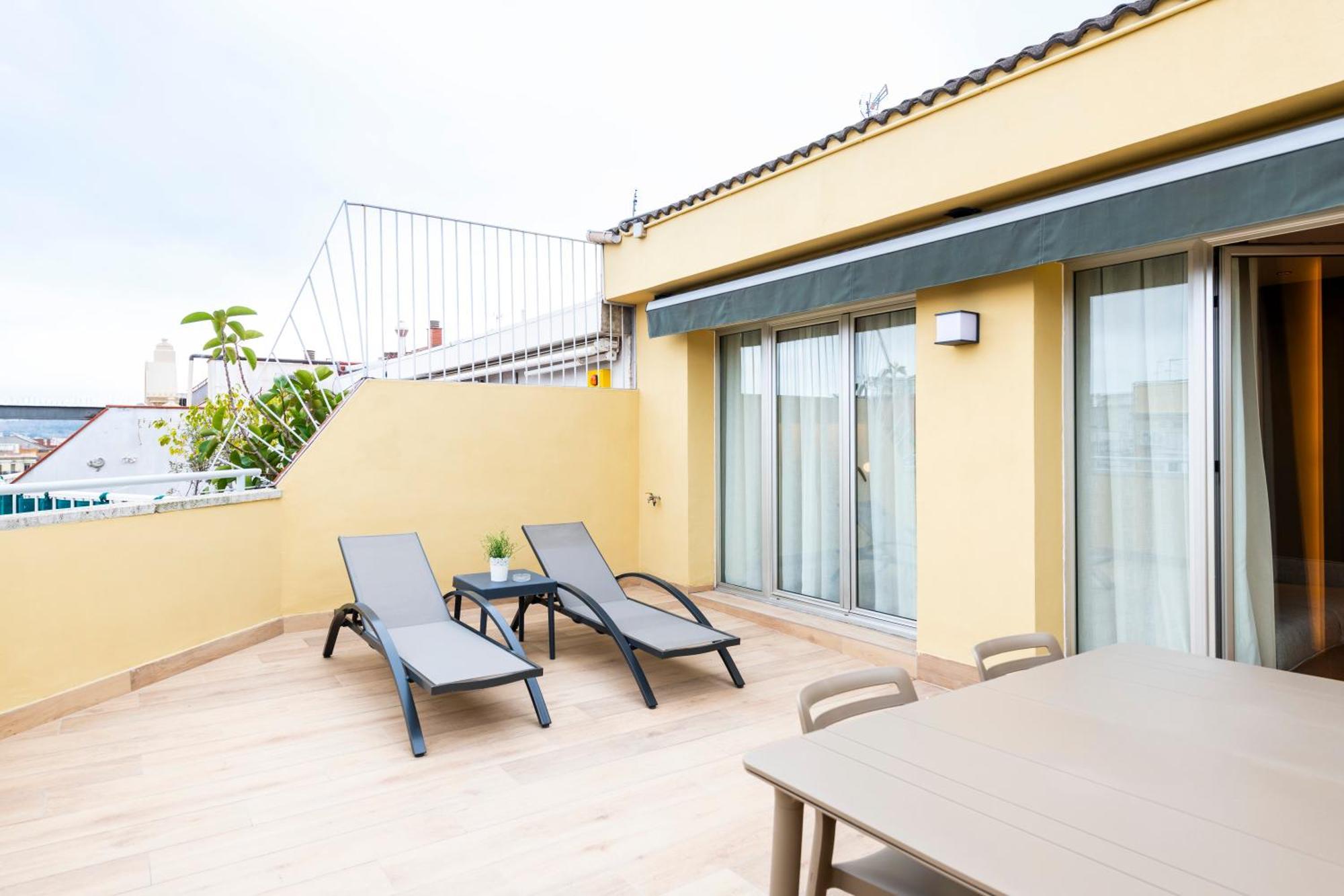 Apartahotel Atenea Calabria 3*