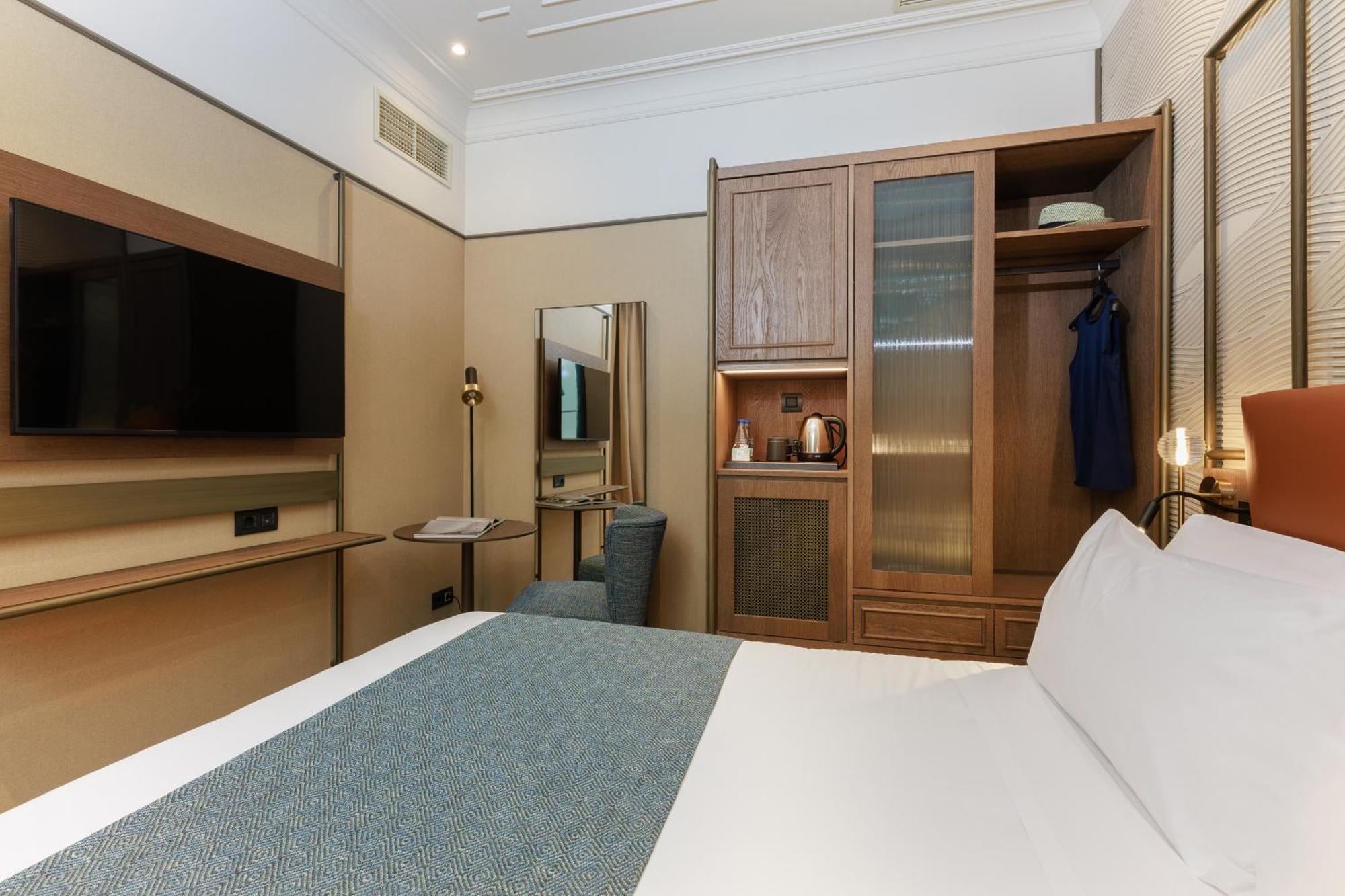 Medinaceli Hotel 4*