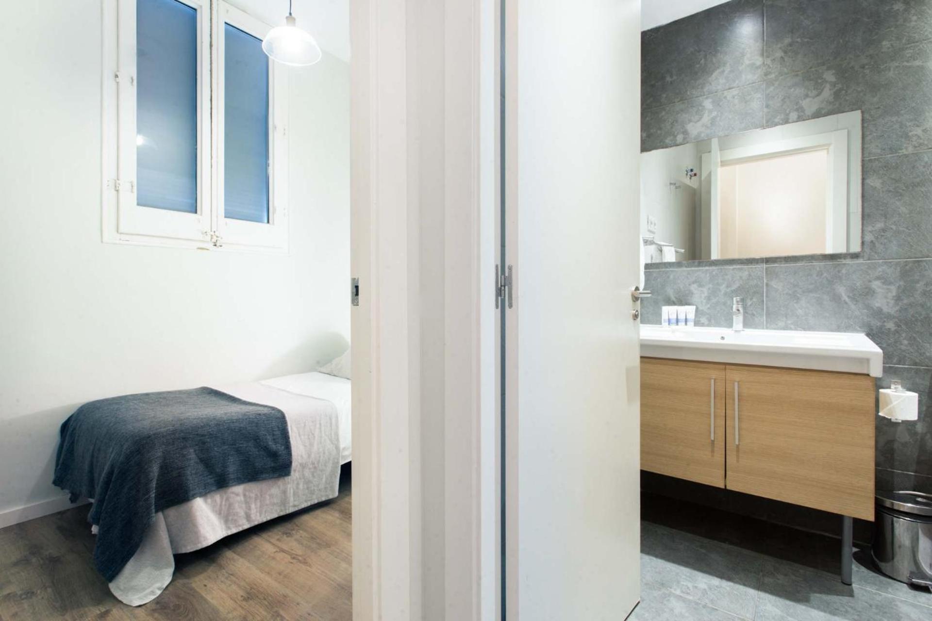 Apartamento Centric 2bedroom In Ramblas 3 1a
