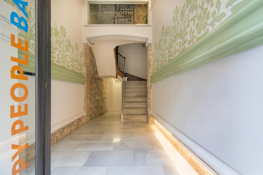 Happy People Sagrada Familia Apartment *