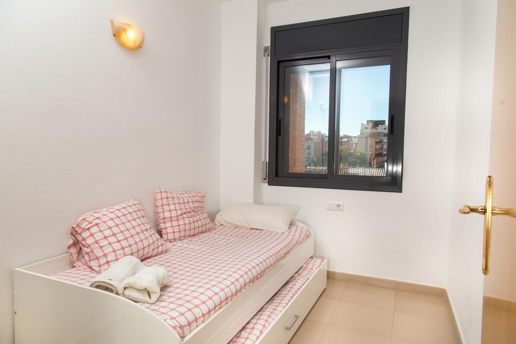 Apartment New & Sunny Barcelona