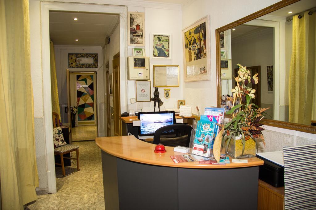 Guest house Aribau