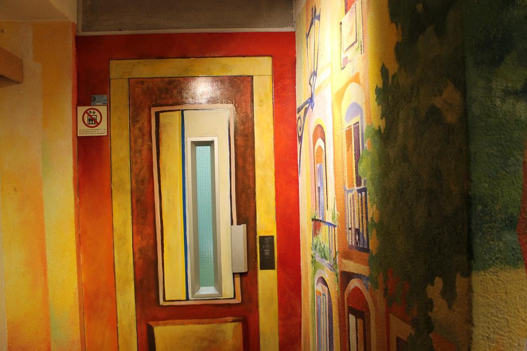 Apartment Ciutat Vella *
