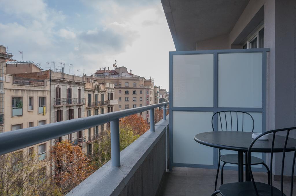 Atenea Calabria Apartahotel Barcelona