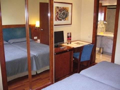 Pedralbes Hotel 3*