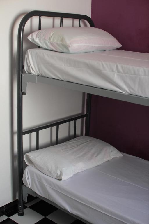New York Hostel *