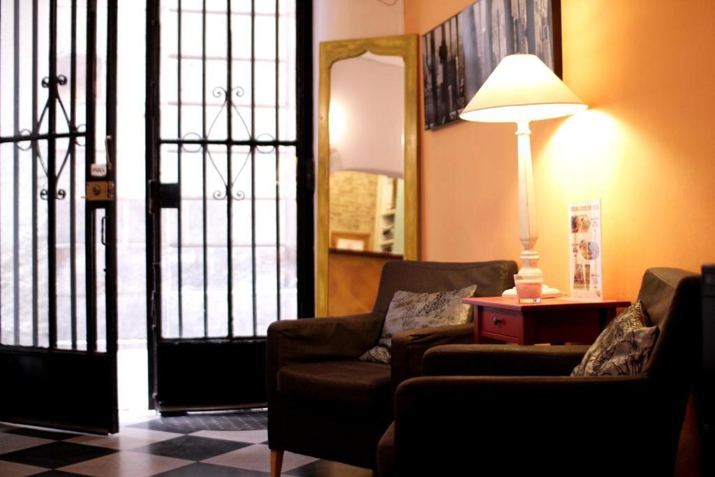 New York Hostel *