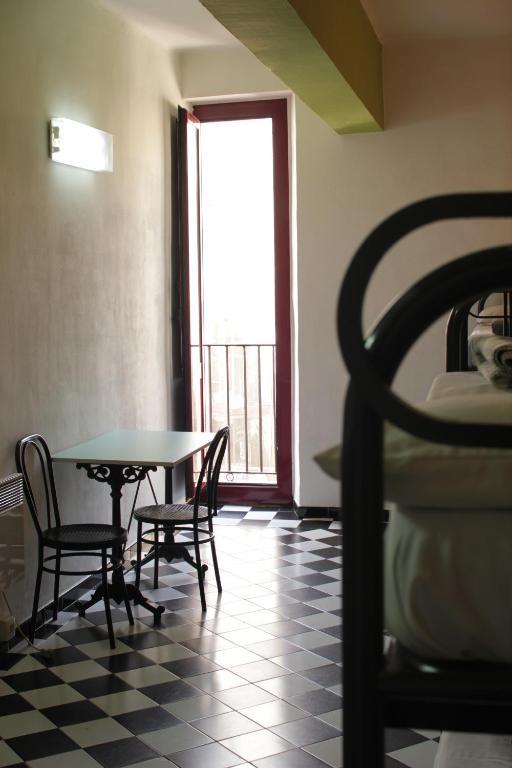 New York Hostel *