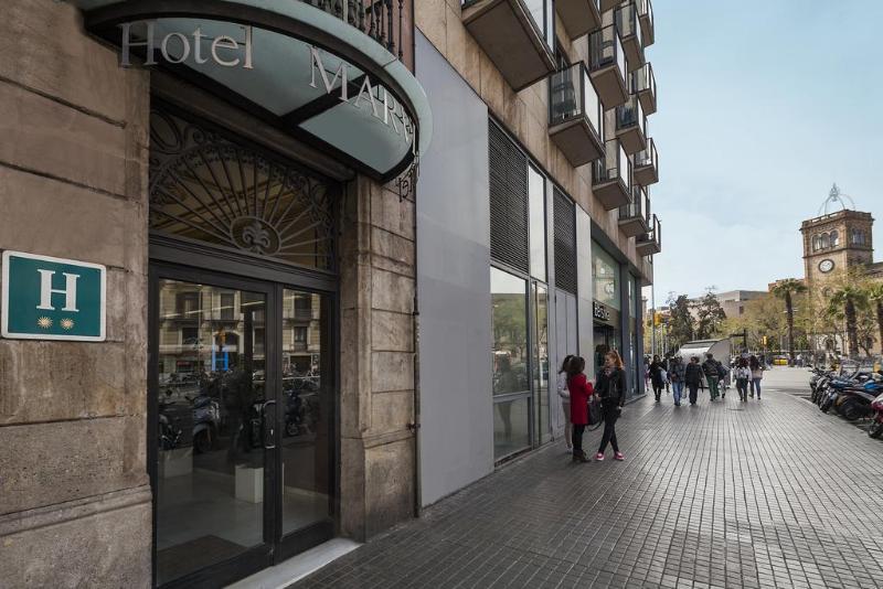 Chic & Basic Lemon Boutique Hotel