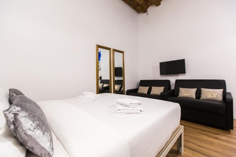 Hotel En Ferran By The Streets 4*