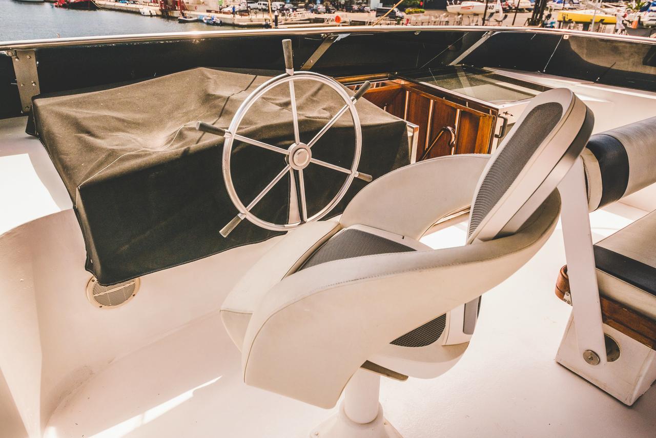 Hotel en barco Motor Yacht Boatel *