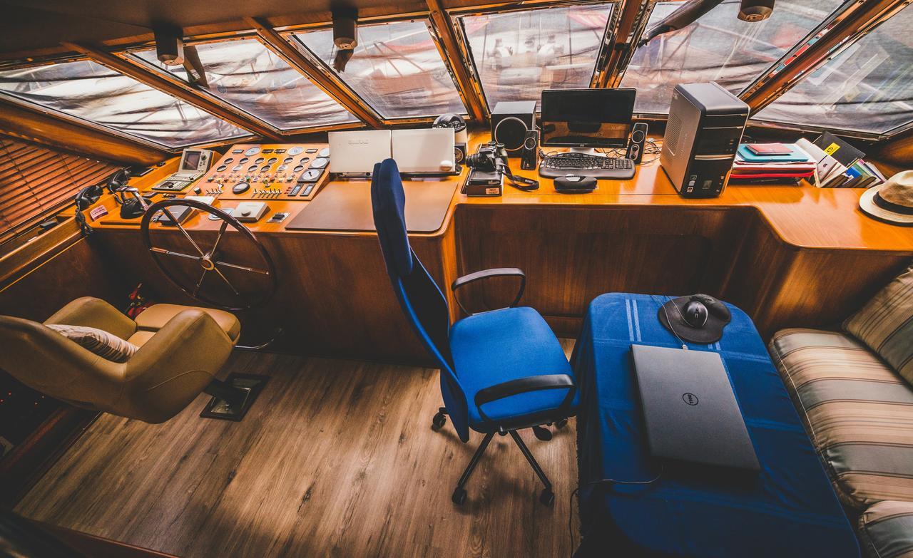 Hotel en barco Motor Yacht Boatel *