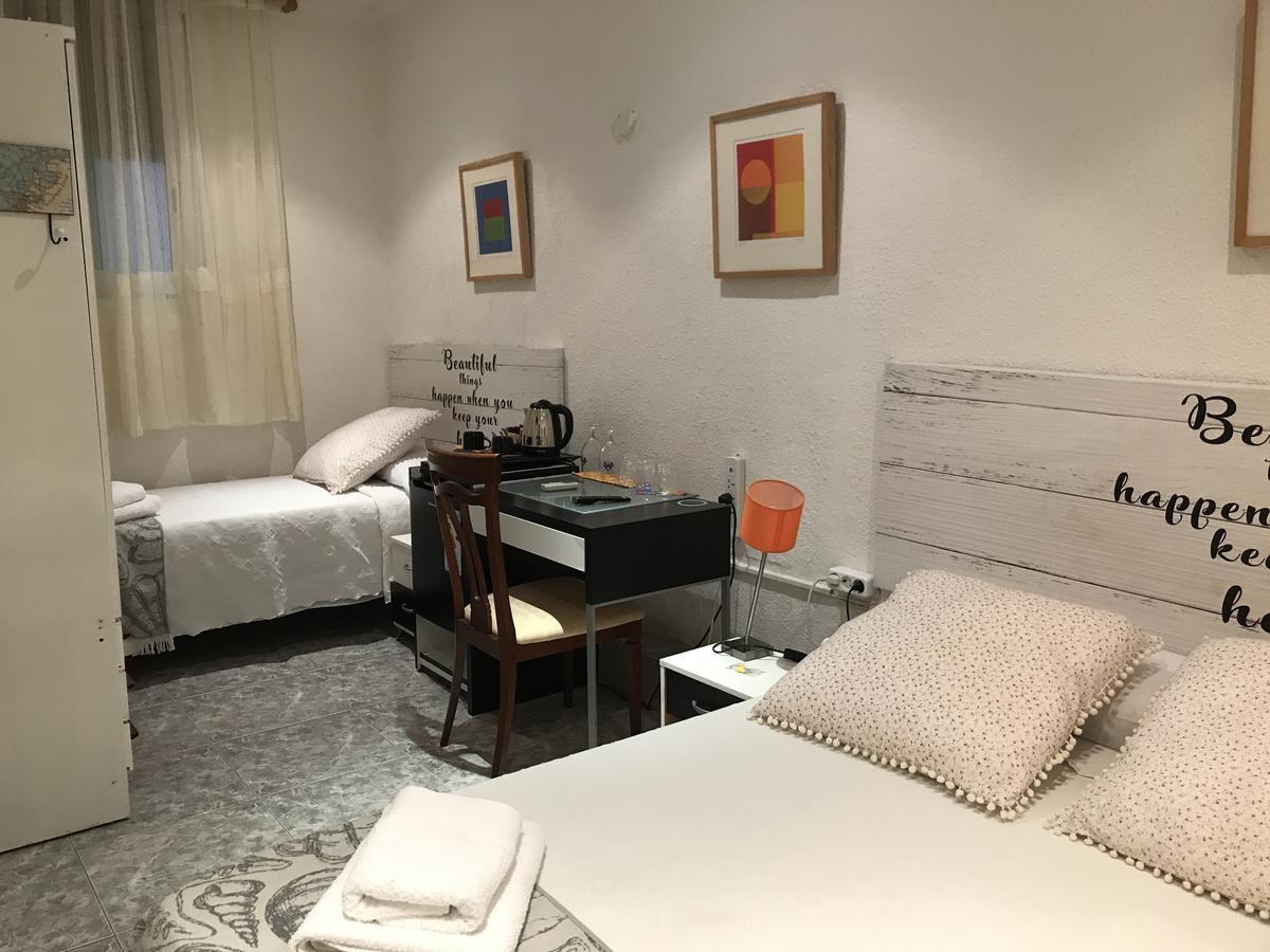 Aribau Guest house