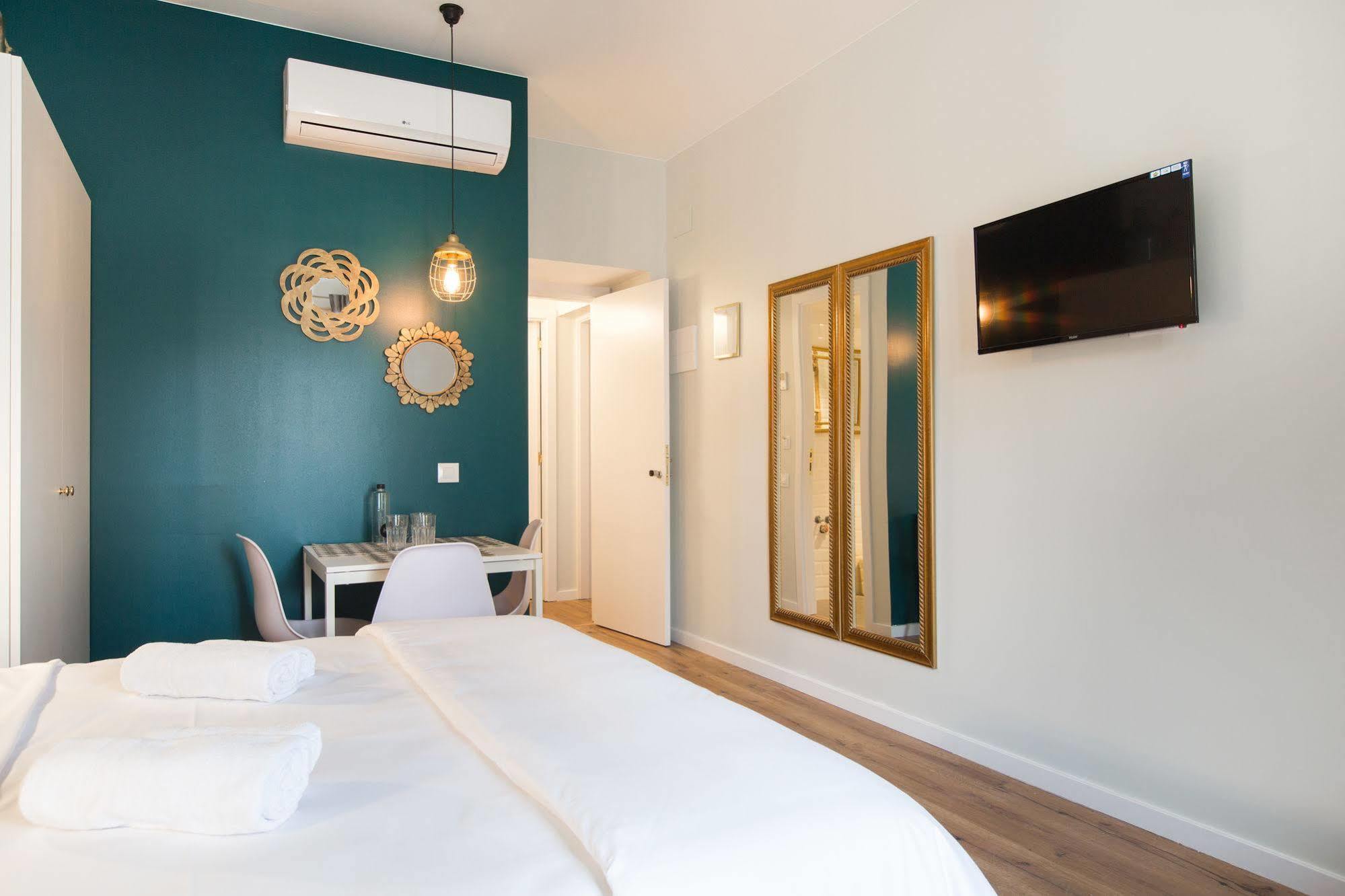 En Ferran By The Streets Hotel 4*