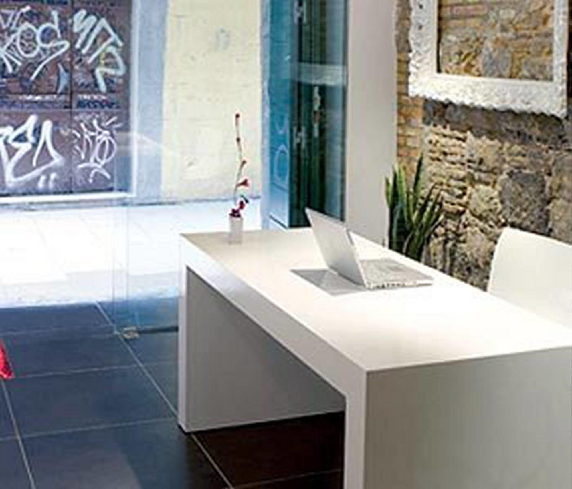 Ciutat Vella Apartment *