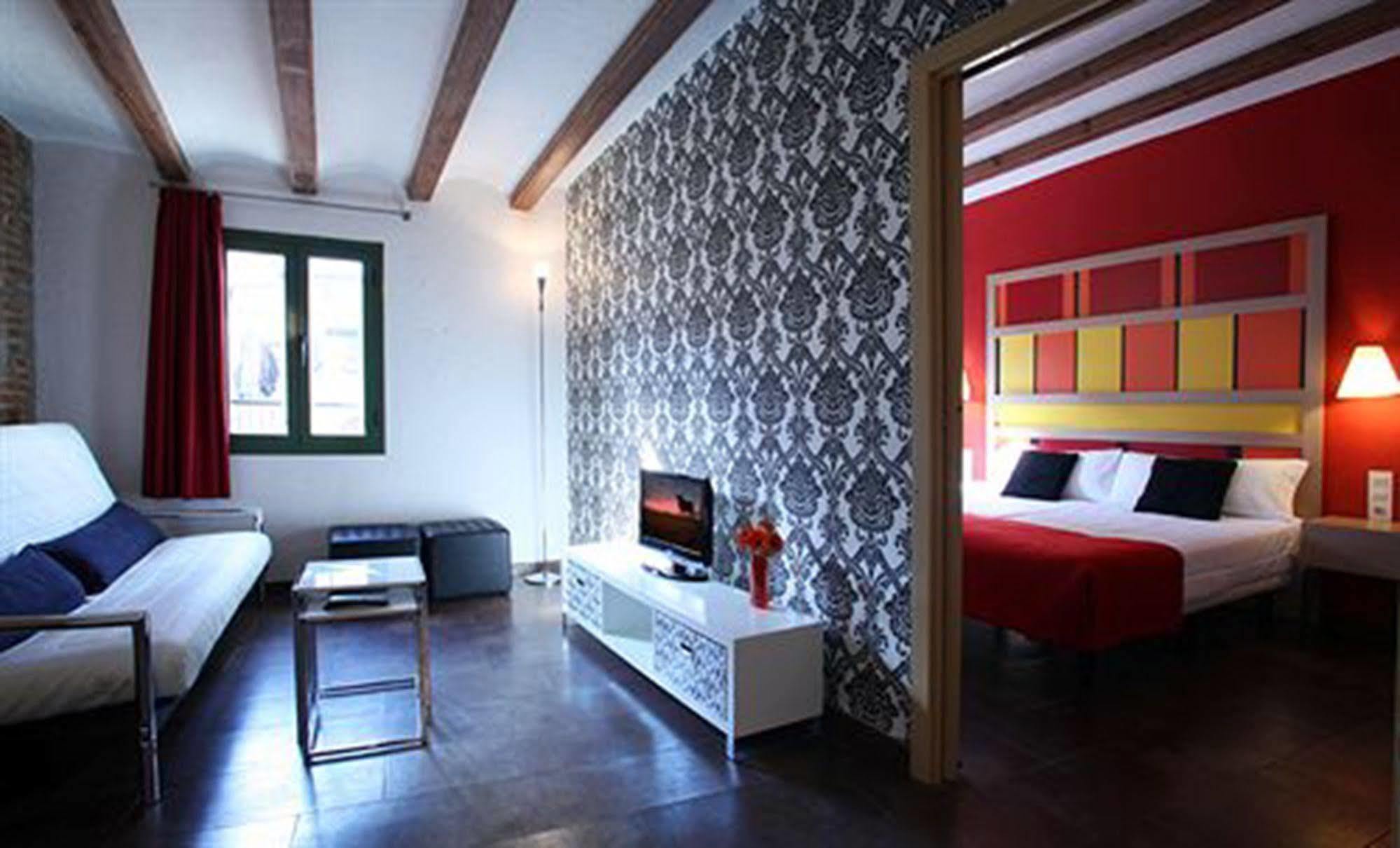 Ciutat Vella Apartment
