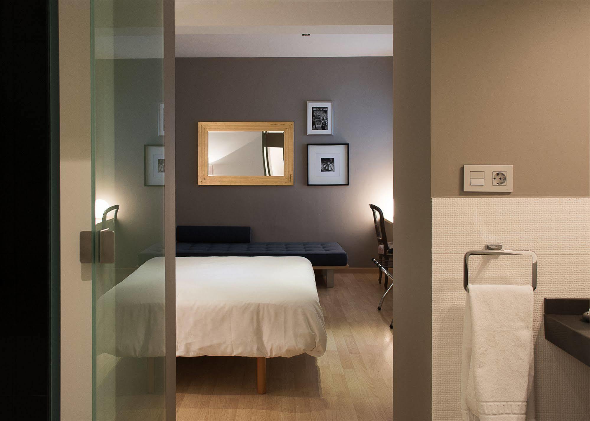 Lemar By Aspasios Bed and breakfast Barcelona