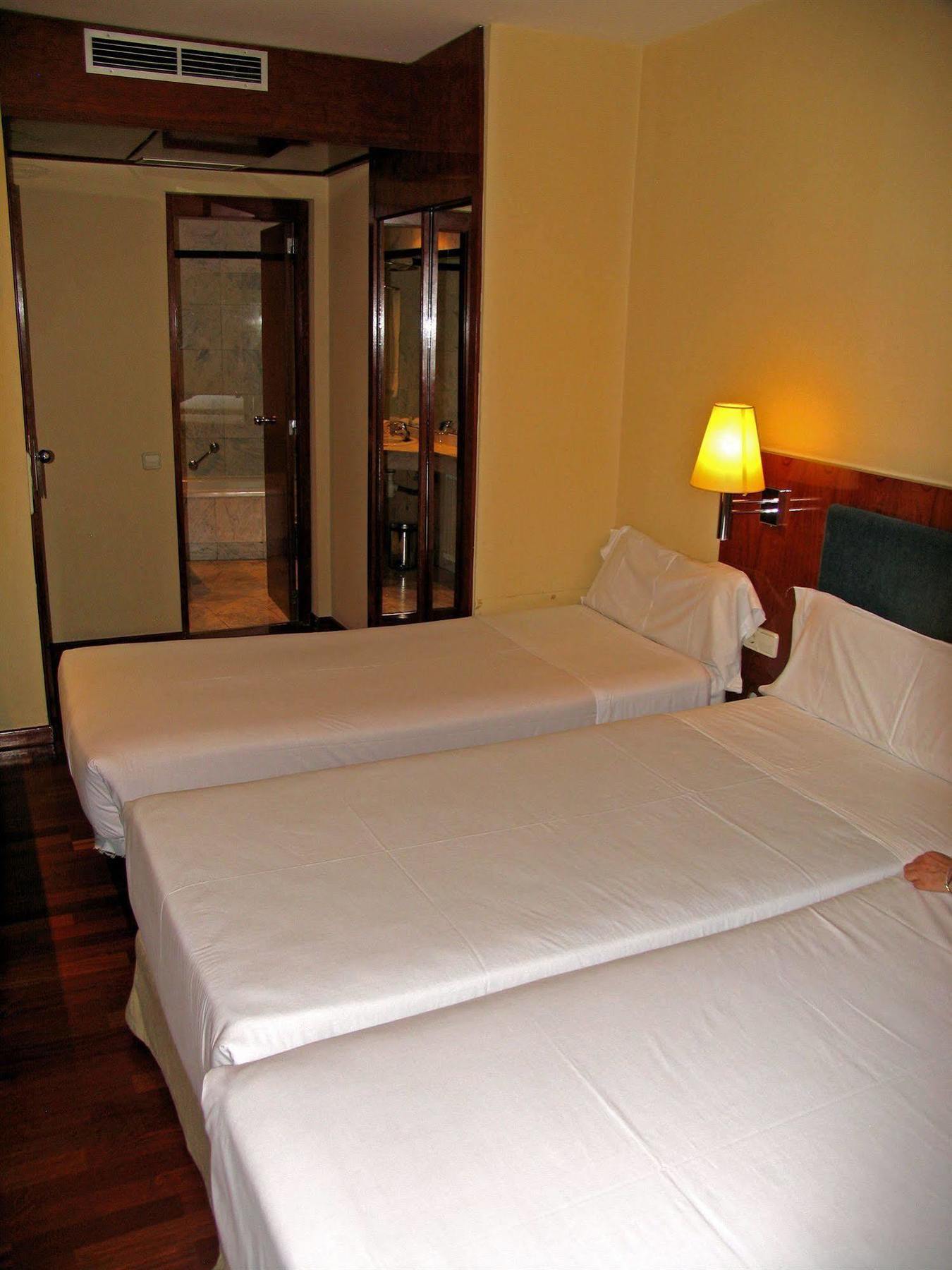 Pedralbes 3* Barcelona