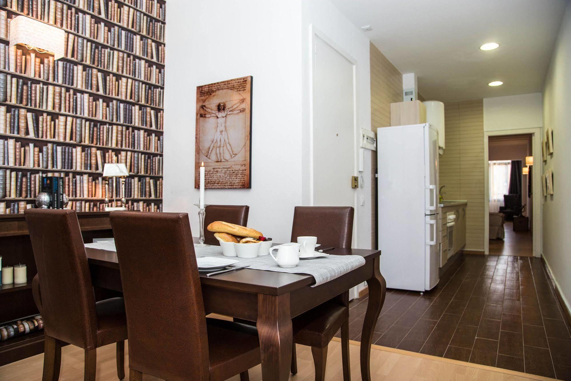 Apartment Alcam Books