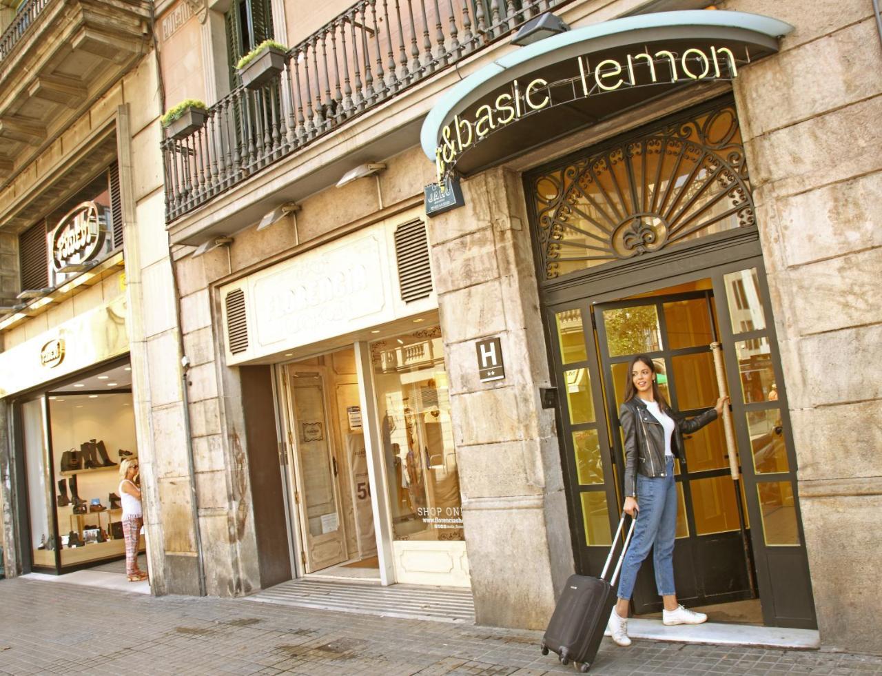Chic & Basic Lemon Boutique Hotel