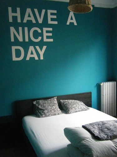 Buba House Hostal *