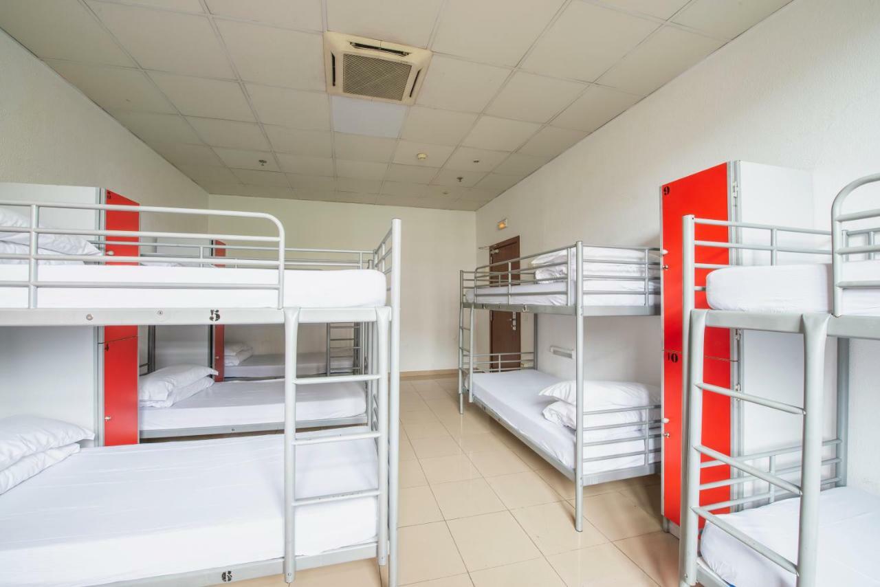 Safestay Passeig De Gracia (adults Only) Hostal *
