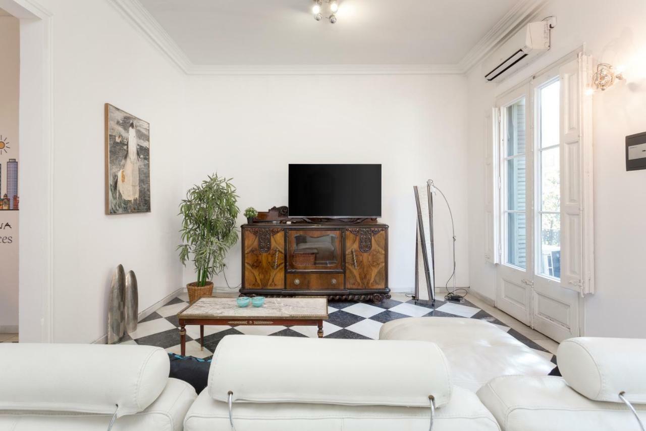 1229 - Awesome Center With Terrace Apartamento Barcelona
