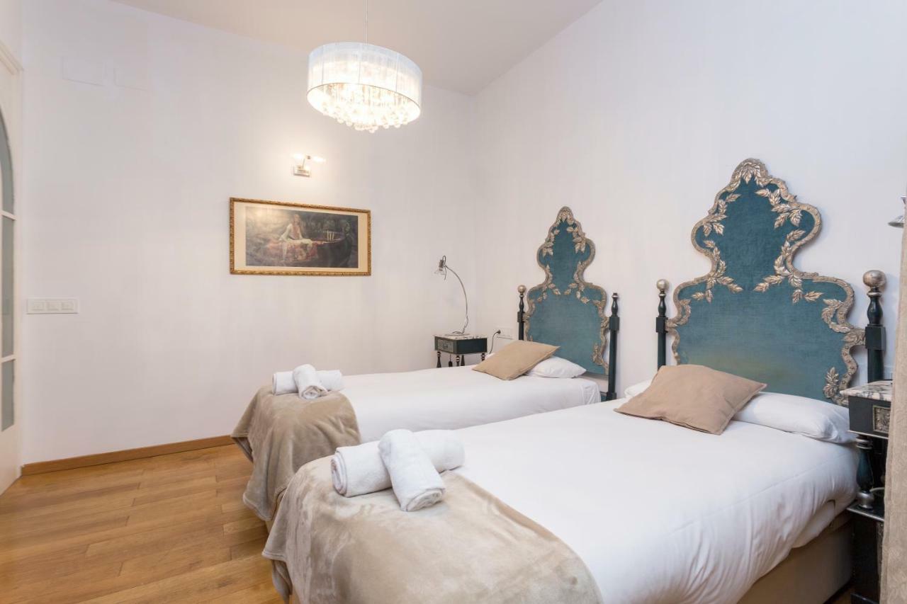 1229 - Awesome Center With Terrace Apartamento Barcelona