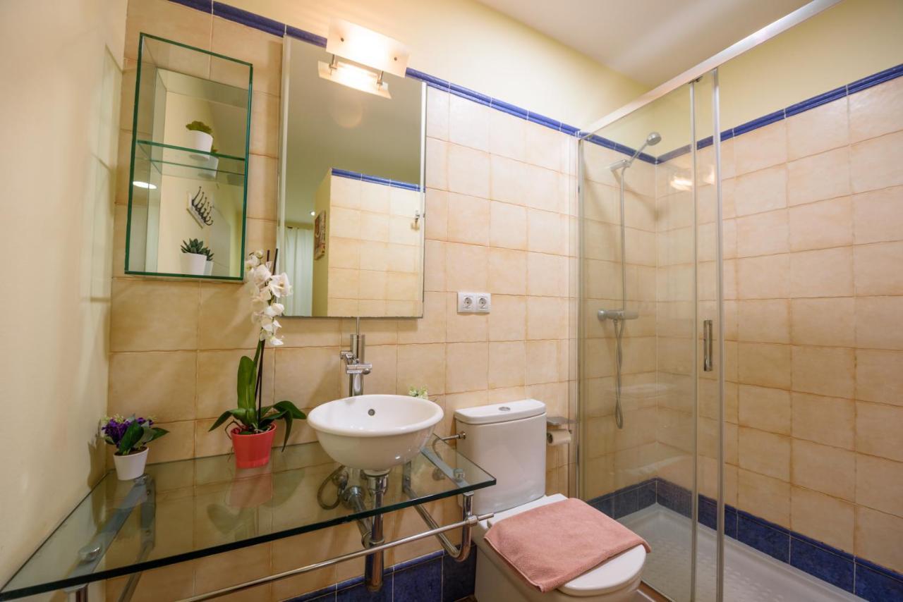 Apartamento Ramblasrentals Chic&spacious Flat Pool Table 15m Ramblas - Parking - Wifi