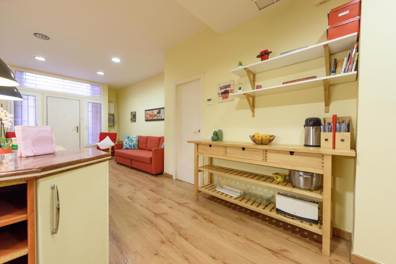 Ramblasrentals Chic&spacious Flat Pool Table 15m Ramblas - Parking - Wifi Apartamento *