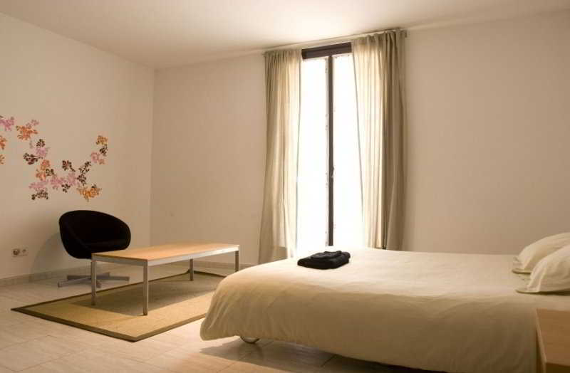 Ramblas Apartment