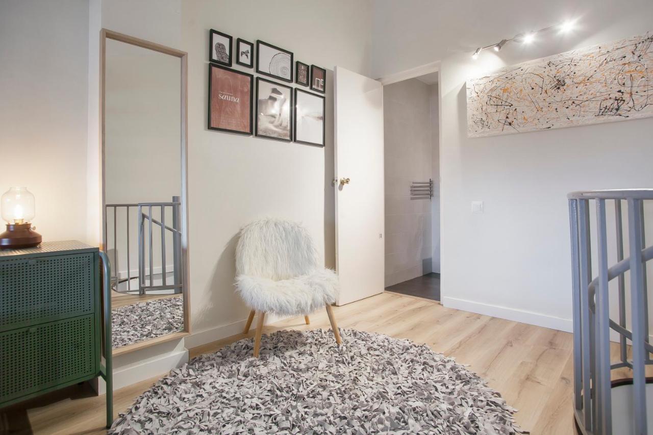 Tendency 8 Apartment Barcelona