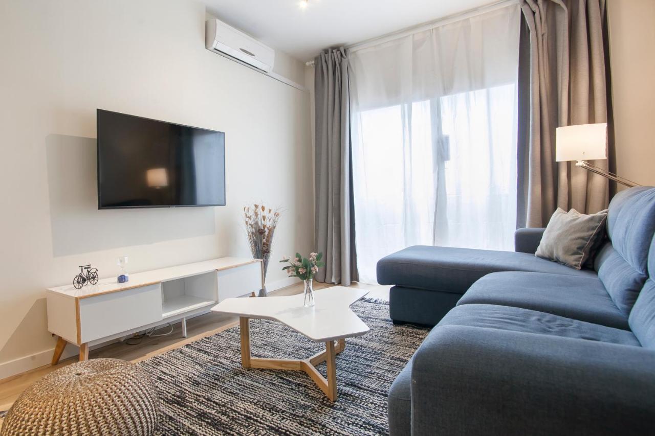 Apartment Tendency 8 *